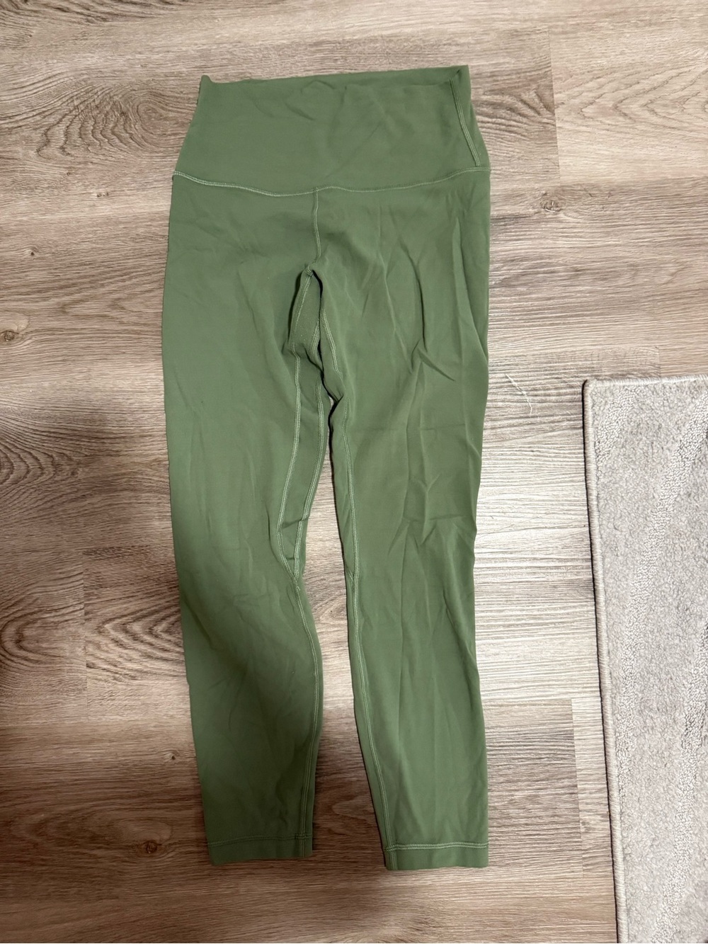 Lululemon High-Waist Align Leggings in Green Size 6